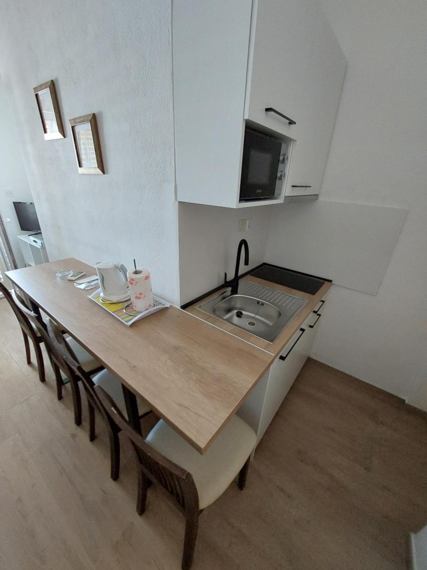 Villa Grozdic Makarska Ruang foto